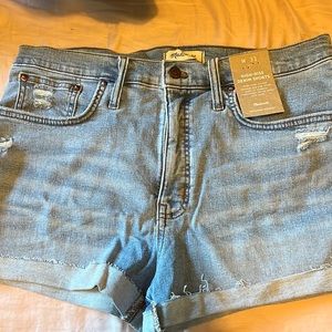 Madewell high rise denim shorts size 31